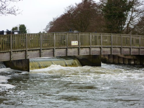 River Waveney Sluice Gates