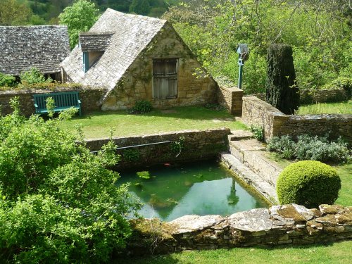 Snowhill Manor garden