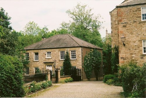 House at Lintzford Village