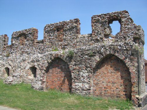 Part of wall on Deneside