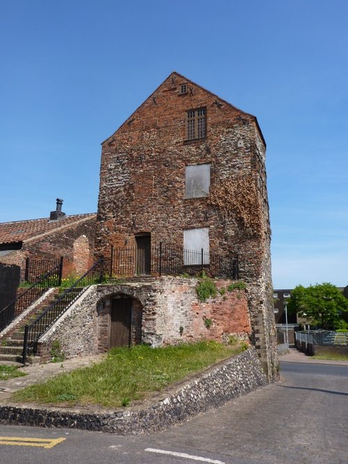 One side of the South East Tower