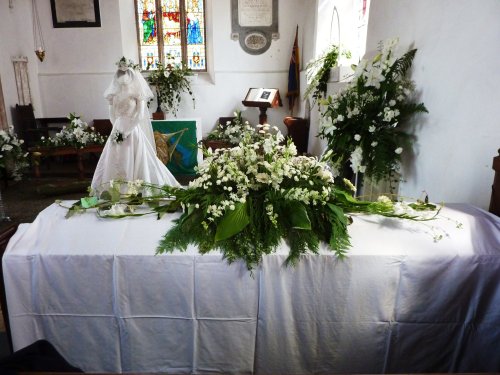 Holy Trinity Church Flower Festival, Wedding Theme