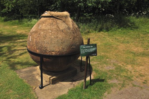The Dolium Jar
