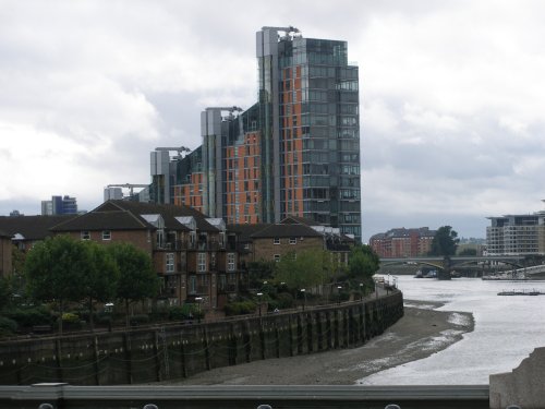 Montevetro Building, Battersea