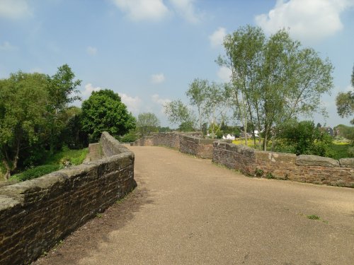 Pershore, medieval bridge across the river Avon