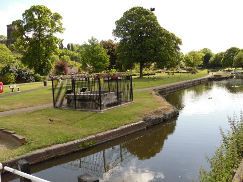 Park and canals in Droitwich