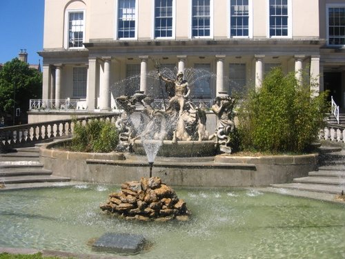 Fountain and Architecture