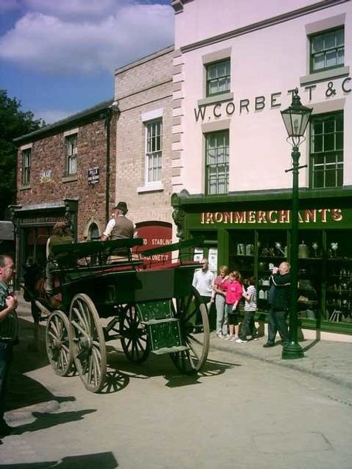 Blists Hill Victorian Town - Opened Carriage in High St - August 2010