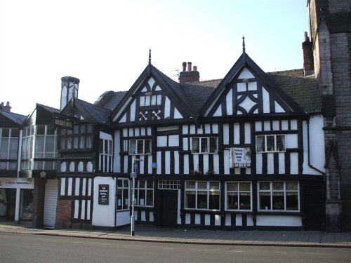Leek building