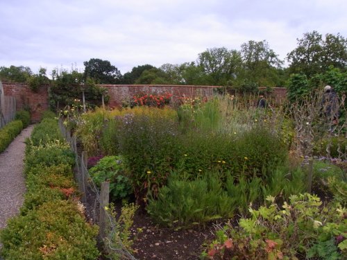 Walled Garden, Packwood House