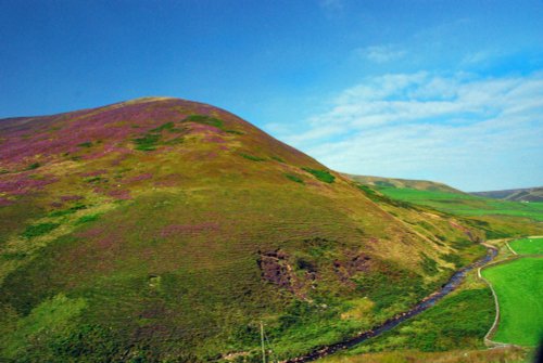 Whitendale Hanging Stones