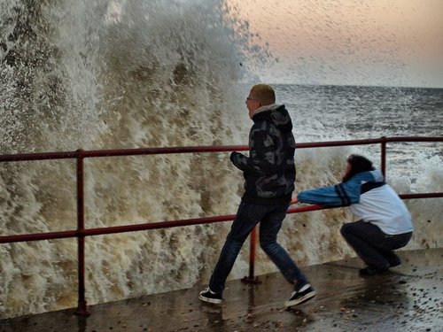 This wave has eyes in Hornsea