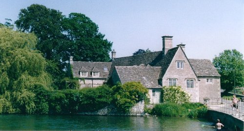 Lechlade--River Coln