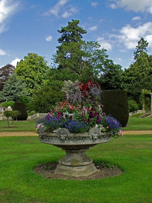 Somerleyton Hall gardens