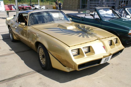 The Yanks are coming