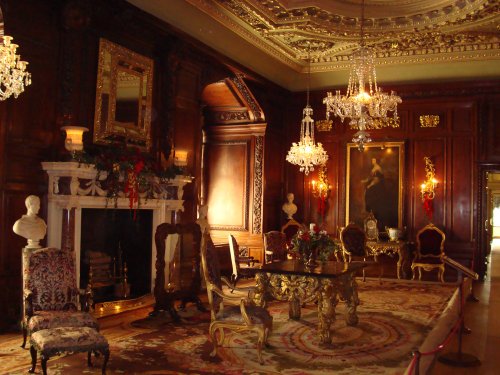 Cedar Drawing Room