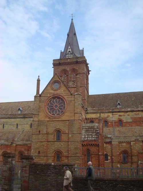 St Magnus Cathedral from Watergate