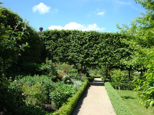 Buscot Park June 2008