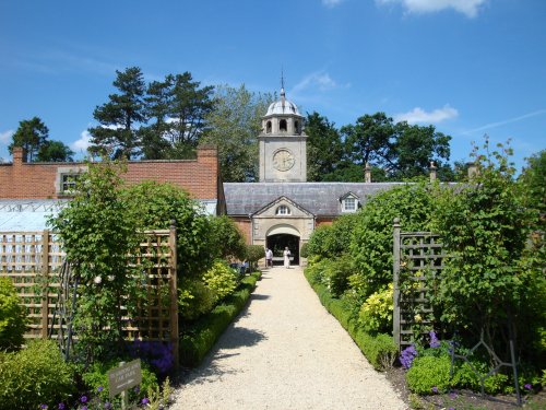 Buscot Park June 2008