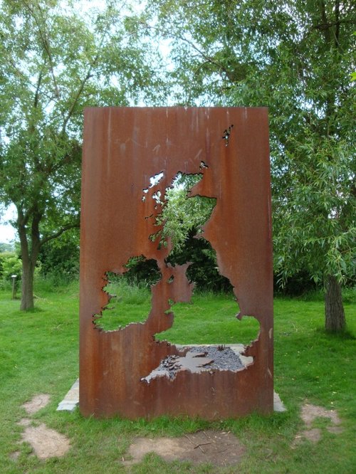 Anne Hathaway's Cottage June 2008