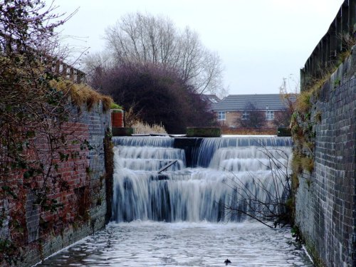 Ice flow at Grantham canal Gamston Nottingham