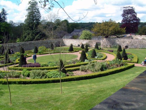 Abeergalsney, Llangathen ; Walled Garden