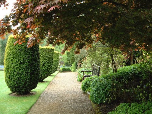 Groombridge Place Gardens May 2001