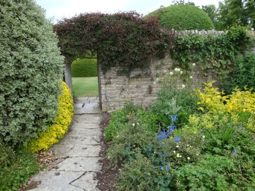 Lytes Cary Manor, June 2009