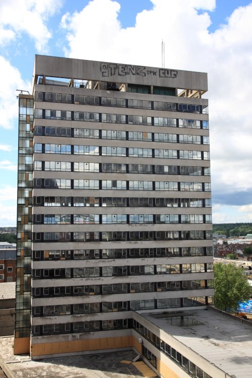 Western Tower, Reading