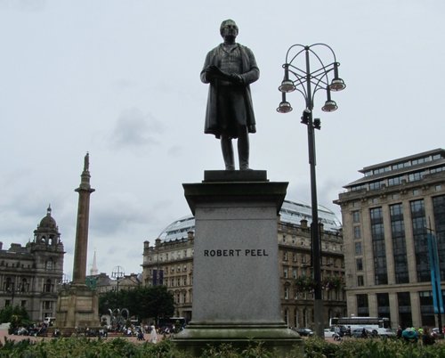 Robert Peel Statue