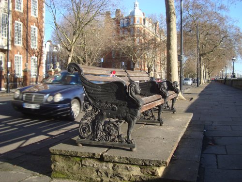 Seat on the Chelsea Embankment