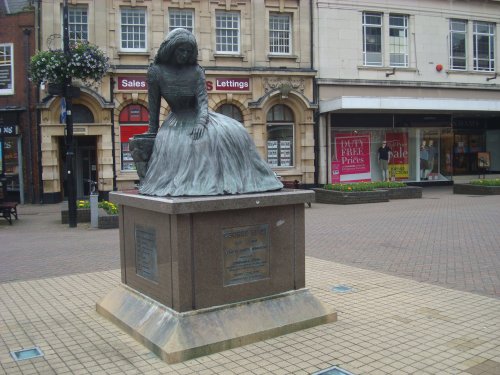 The statue of George Eliot