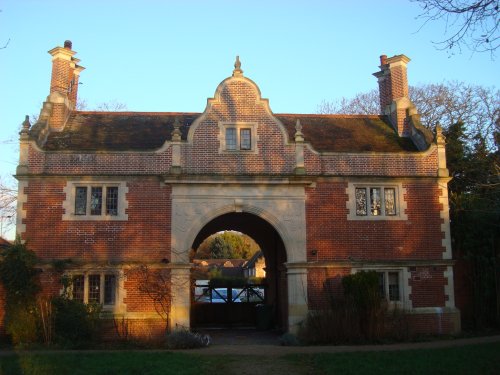 Petersham Road Lodge