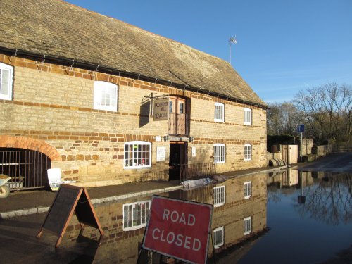 Ringstead, Woodford mill