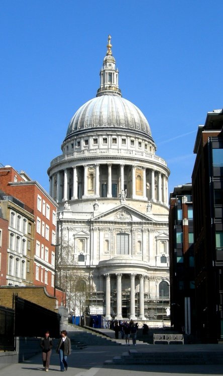 Exterior of Saint Pauls Cathedral