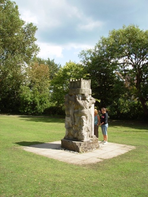 Christchurch Priory anniversary sculpture