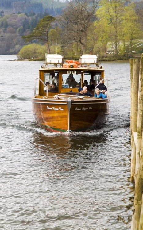 Derwentwater pleasure boat