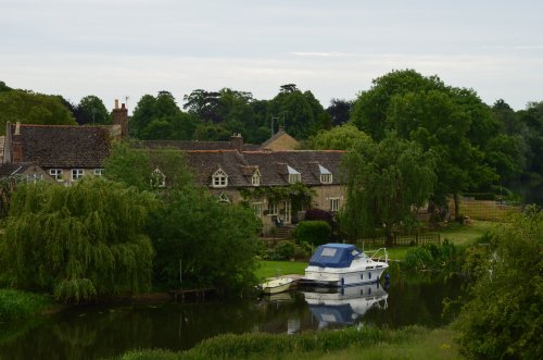 River Nene, Wansford