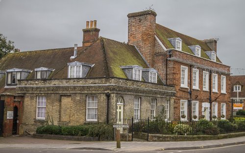Monmouth House, Lymington