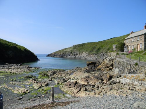 Port Quin bay