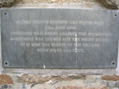 Oldest House in Mousehole - June 2003