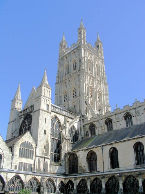 Gloucester Cathedral (2) - June 2003