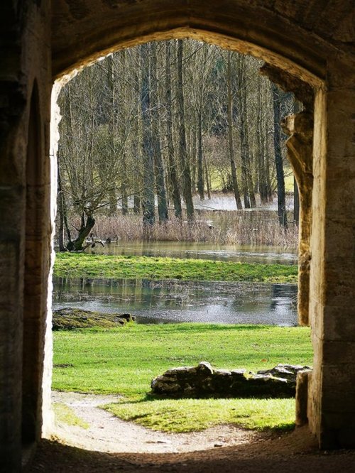 Minster Lovell Hall, Floods