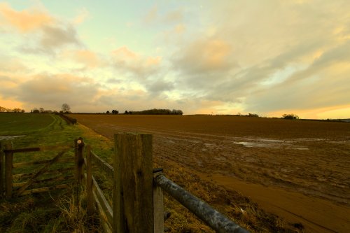 Field, hampton loade