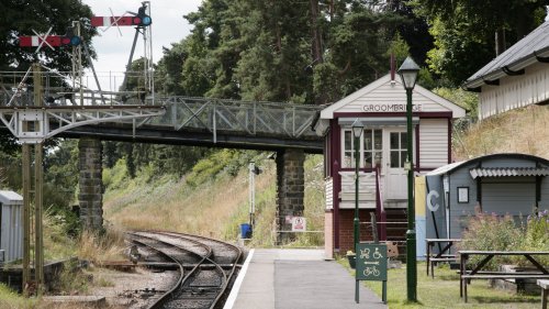 Groombridge Village Station
