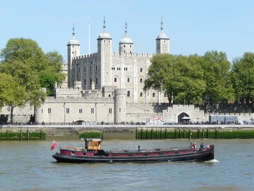 Tower of London across the Thames