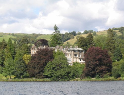 Home on Lake Windermere - August 2007