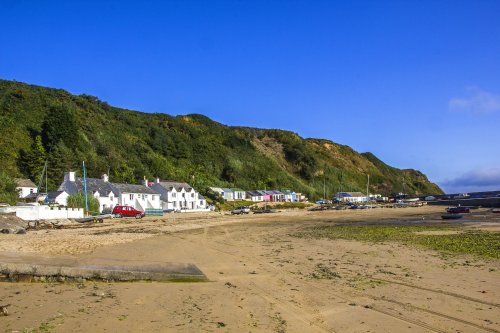 Cottages on Nefyn Beach