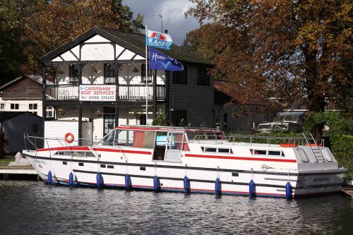 Caversham Boat Services, Fry's Island, Caversham