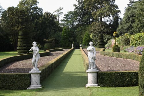The Long Garden, Cliveden
